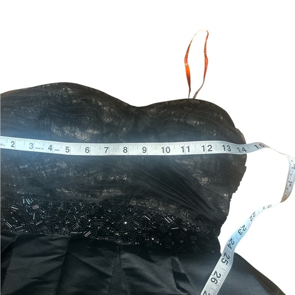 Monique Lhuillier ML Strapless Sweetheart Bubble Hem Cocktail Dress Black Sz 2 - Picture 7 of 12